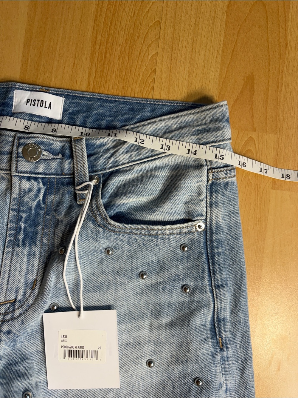 pistola NWT Lexi Bowed Barrel Leg Jean in Aries Studded 25 - Picture 10 of 12